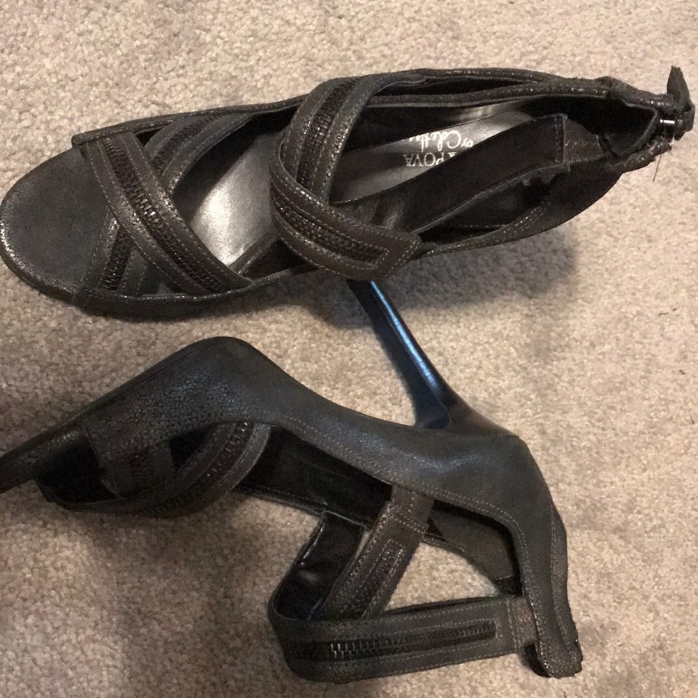 Black stilettos size 7 new no tags